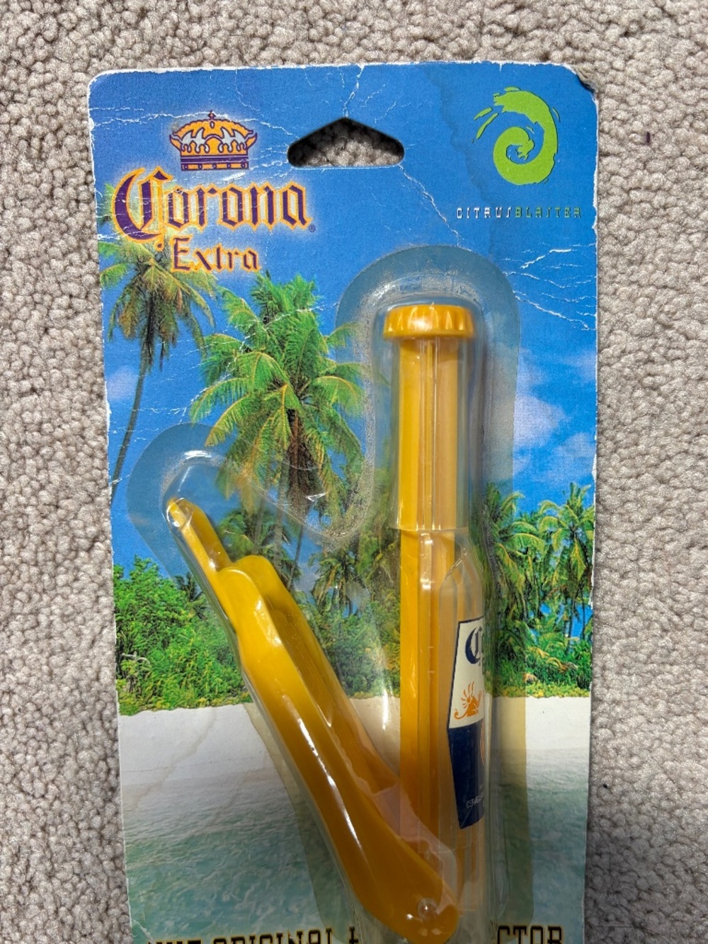 Vintage corona fruit injector